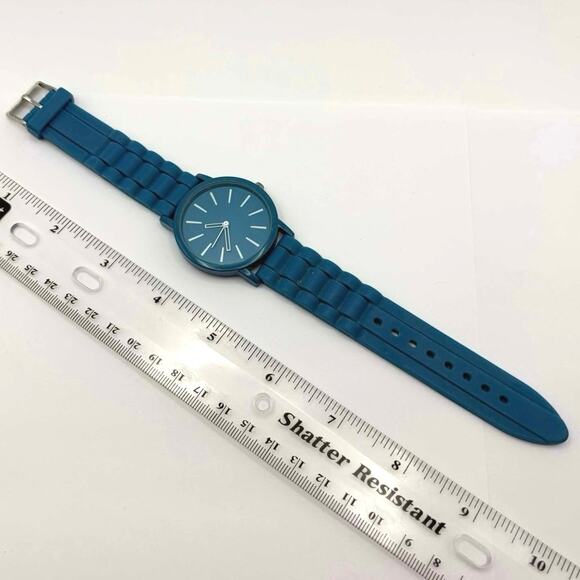 Blue Retro Men’s Watch - Picture 4 of 5